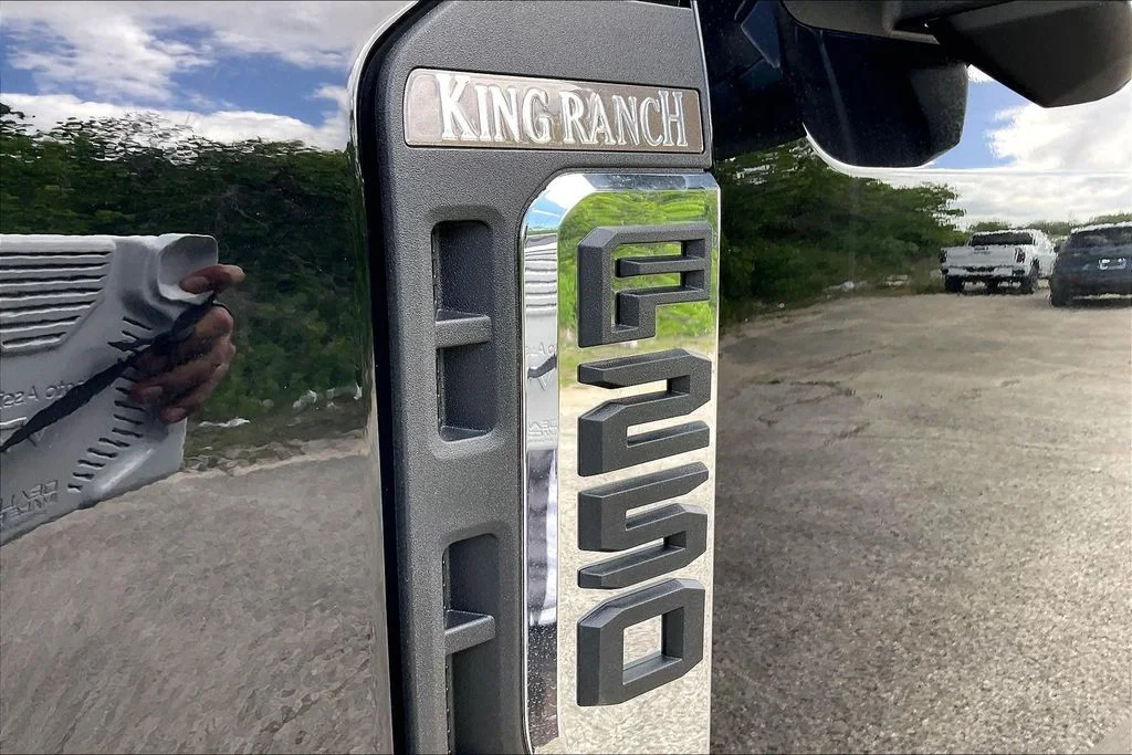 New 2026 Ford Super Duty F-250 King Ranch 4D Crew Cab