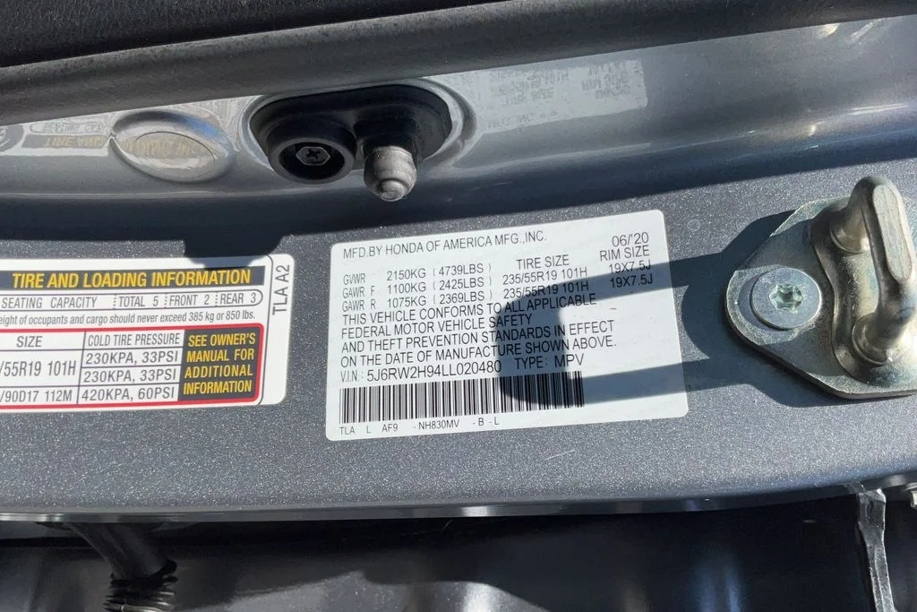 Used 2020 Silver Honda Touring image 24