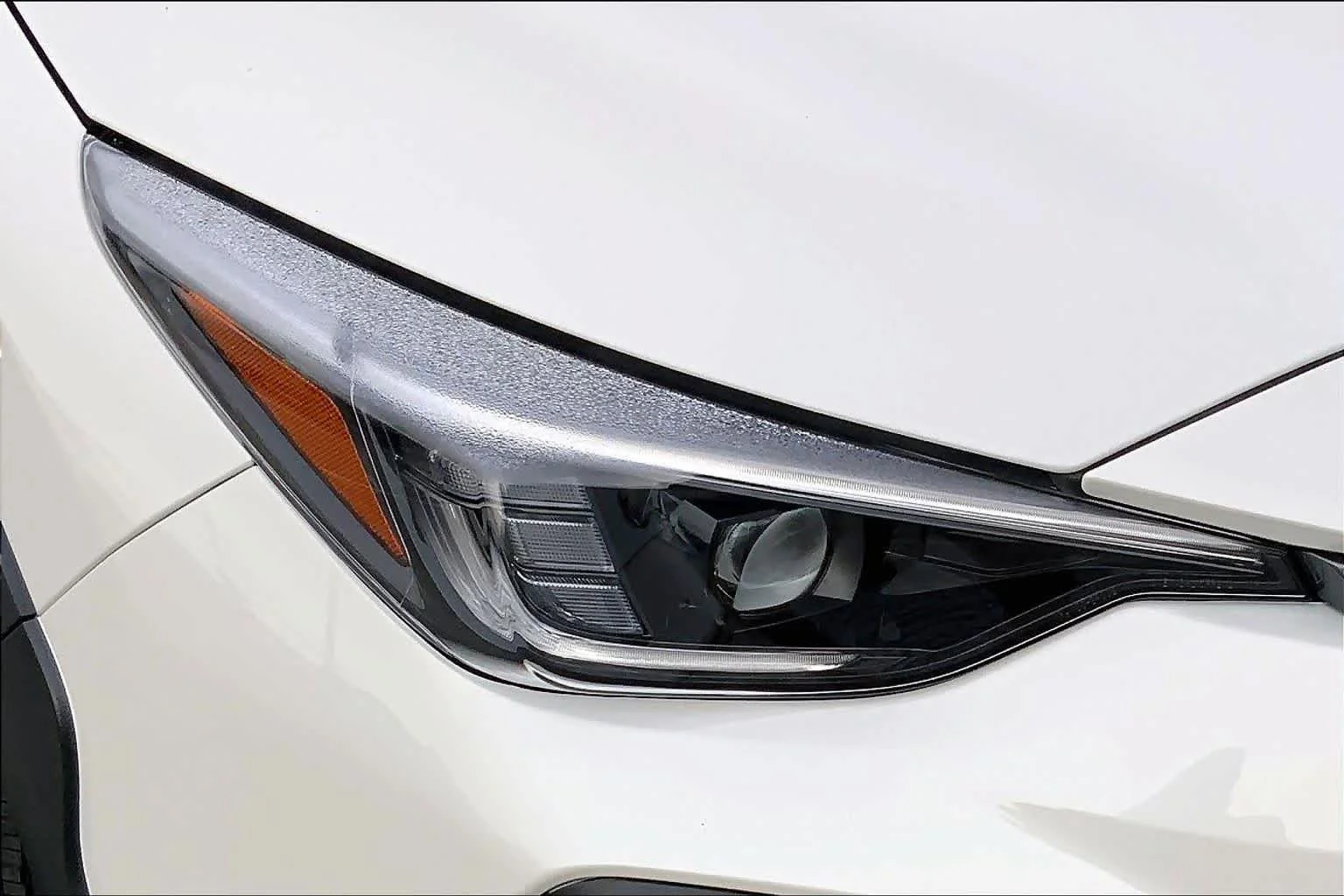 New 2026 CRYSTAL WHITE PEARL Subaru Limited image 13
