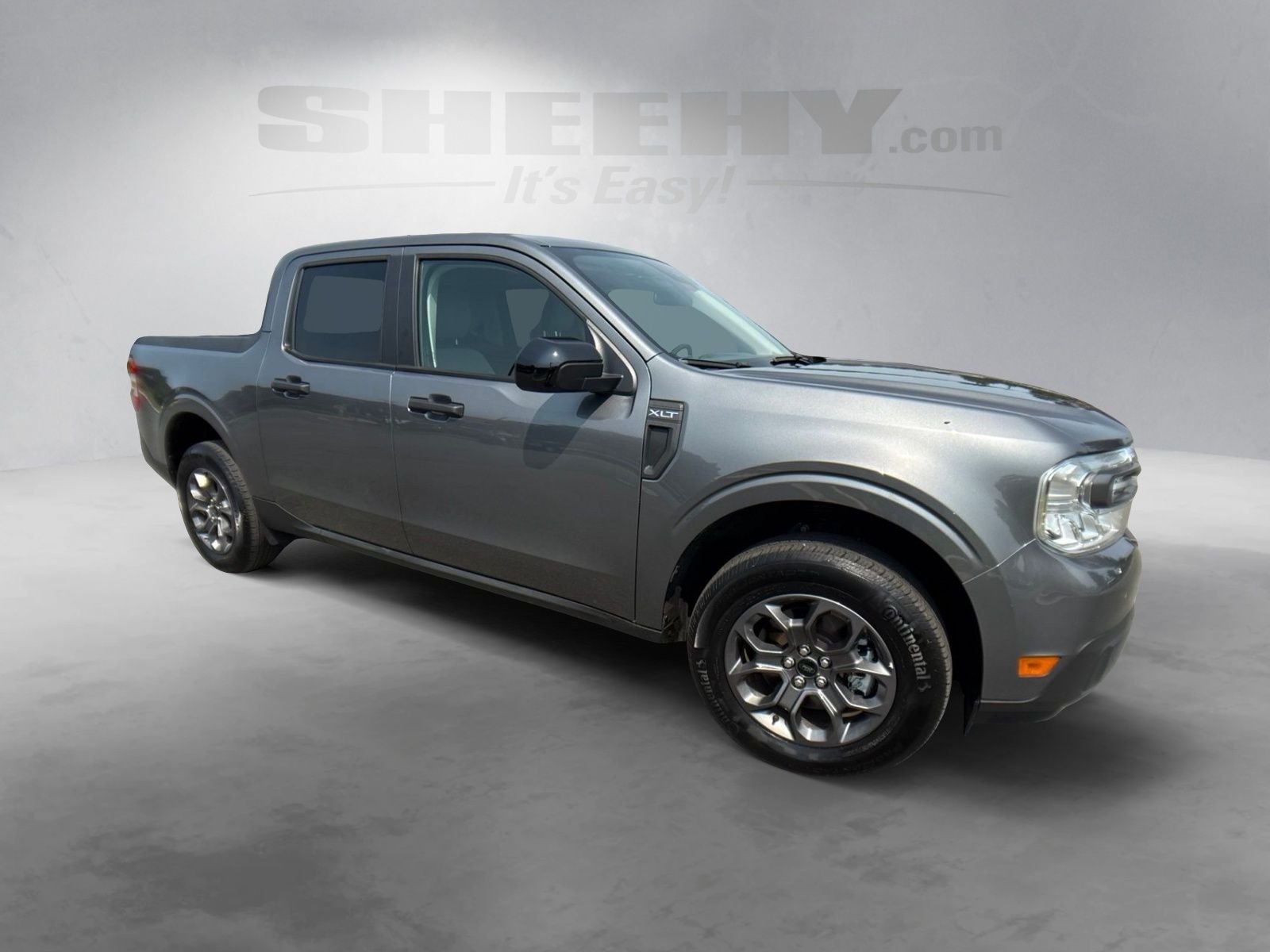 Used 2024 Gray Ford XLT image 2
