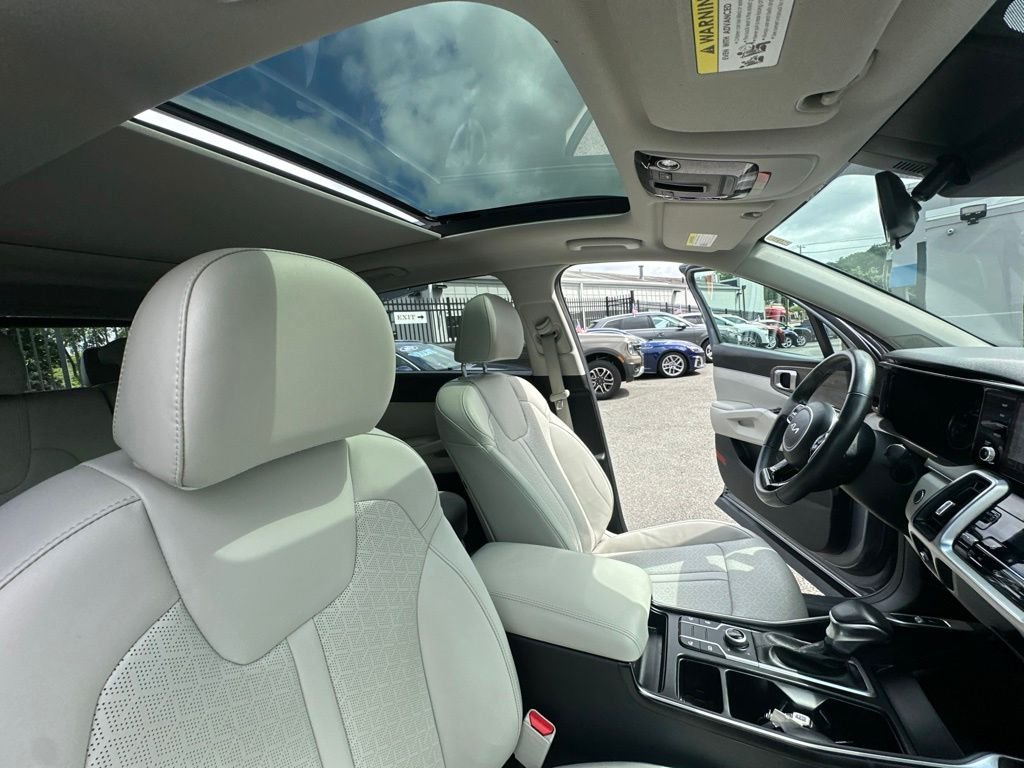 Certified Used 2023 Silver Kia X-Line S image 36