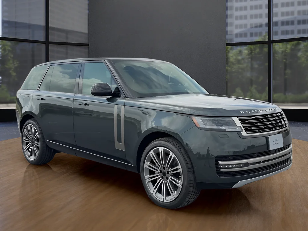 New 2026 Green Land Rover SE image 3