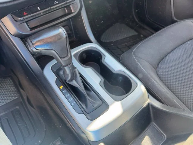 Used 2015 Gray Chevrolet LT image 26