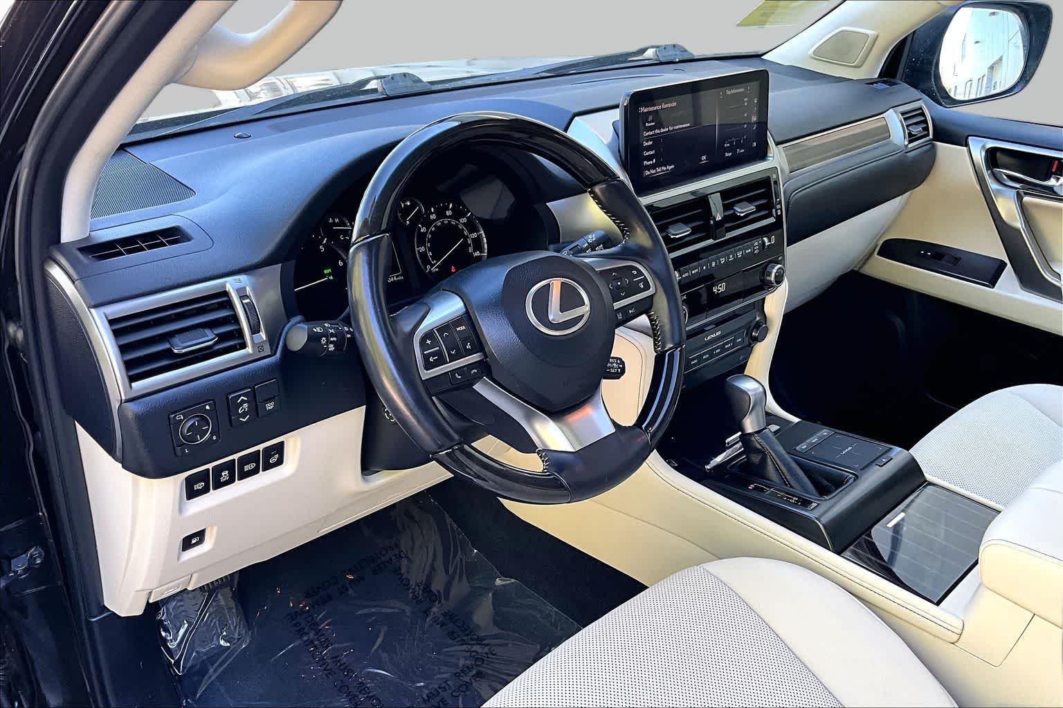2023 Lexus GX PREMIUM - Photo 17