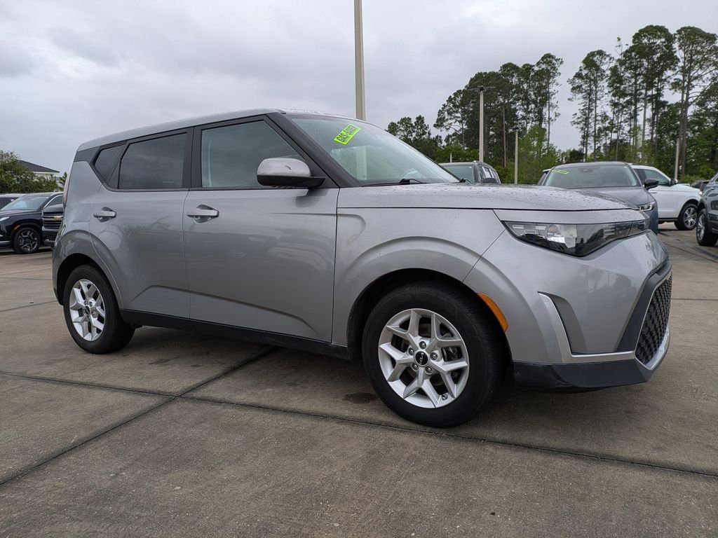 Used 2023 Gray Kia LX image 2