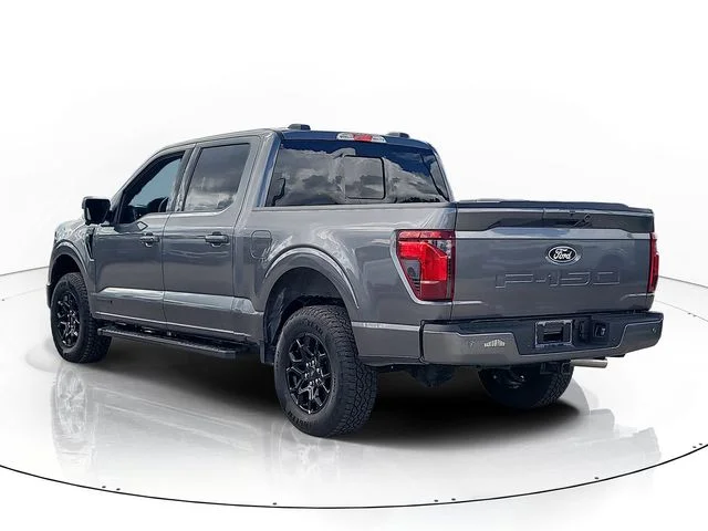 New 2026 Gray Metallic Ford XLT image 5