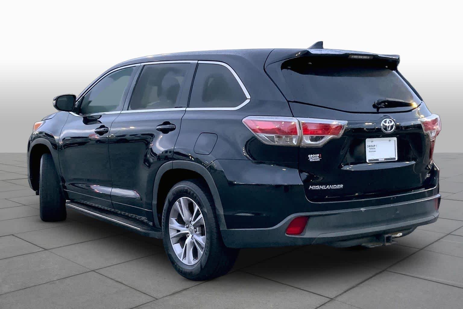Used 2014 Attitude Black Metallic Toyota LE Plus image 12