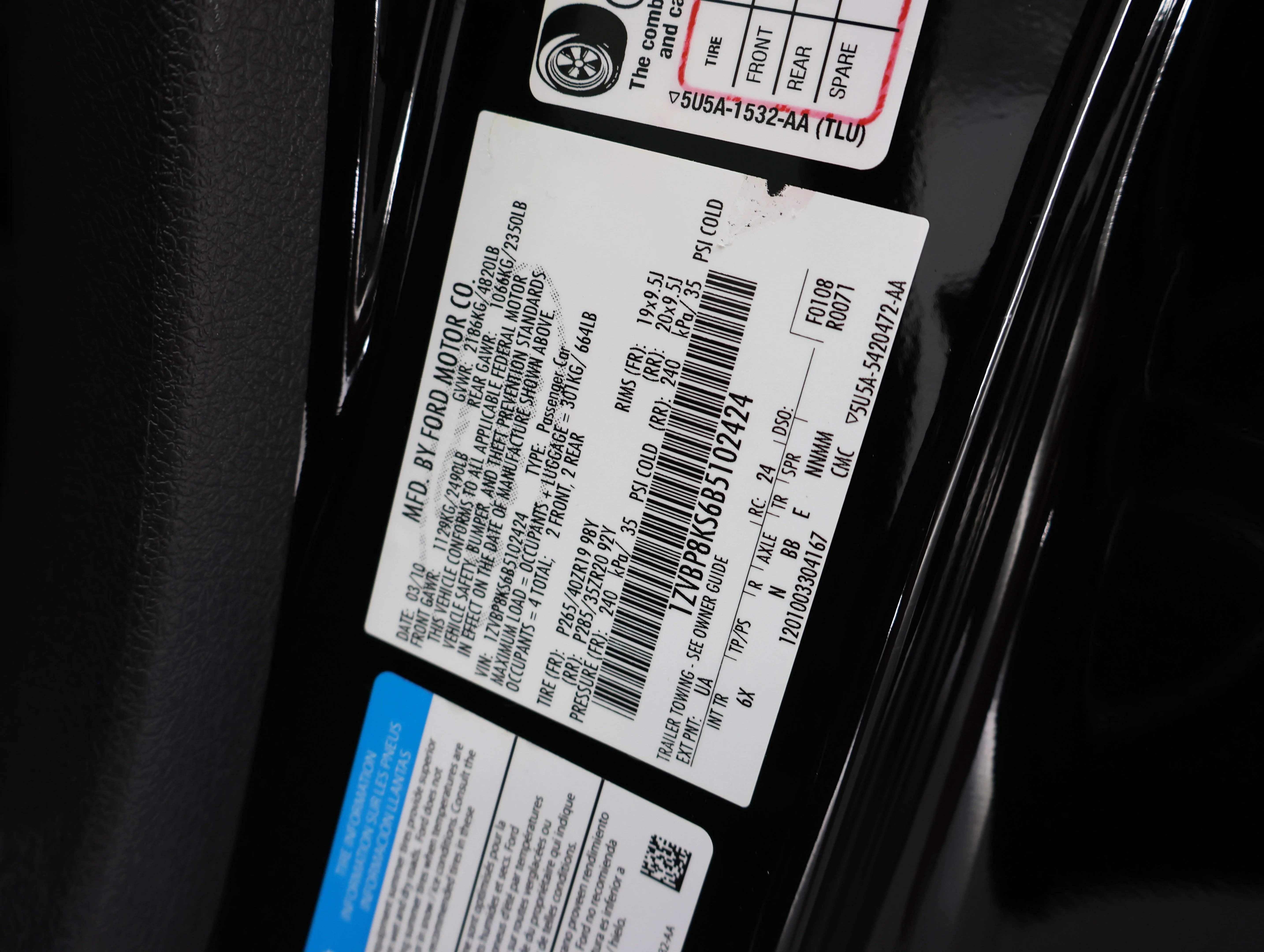 Used 2011 Black Ford Shelby GT500 image 65