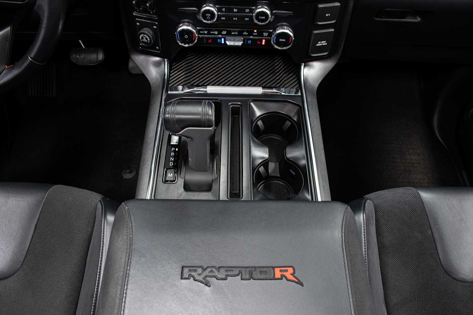 2023 Ford F-150 Raptor - Photo 25