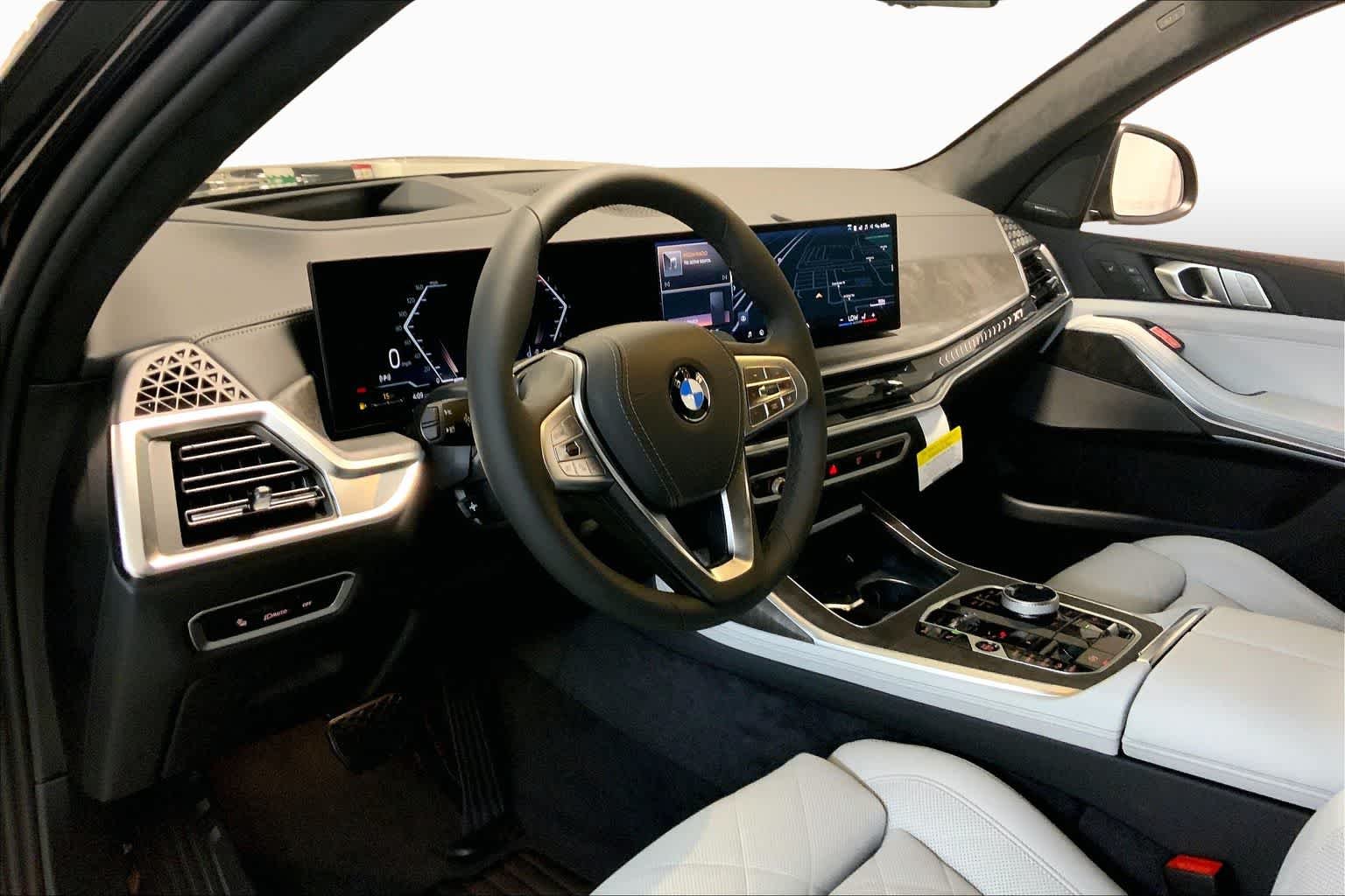 New 2026 Black Sapphire Metallic BMW xDrive40i image 8