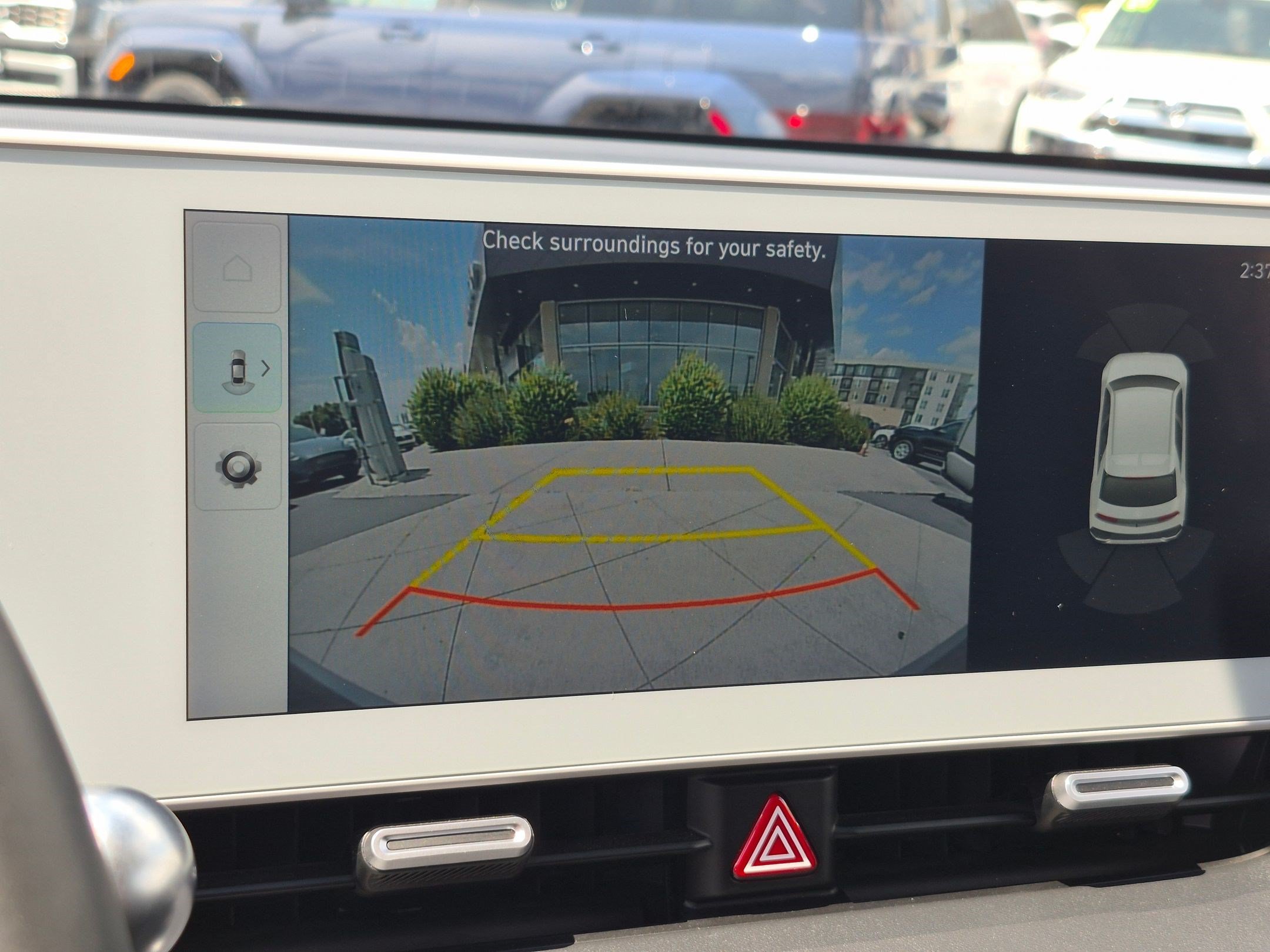 Certified Used 2023 Atlas White Hyundai SEL image 24