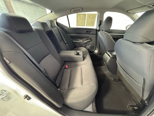Used 2023 White Nissan 2.5 SV image 33