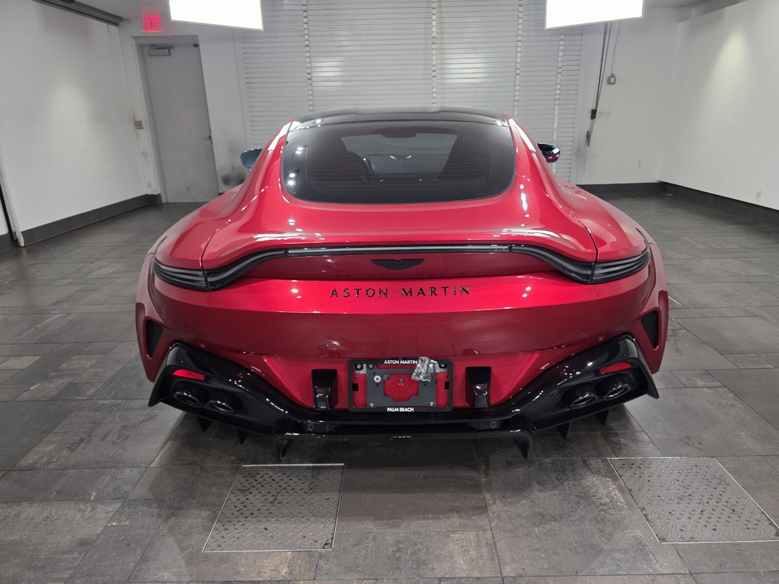 Used 2025 Hyper Red Aston Martin Coupe image 22