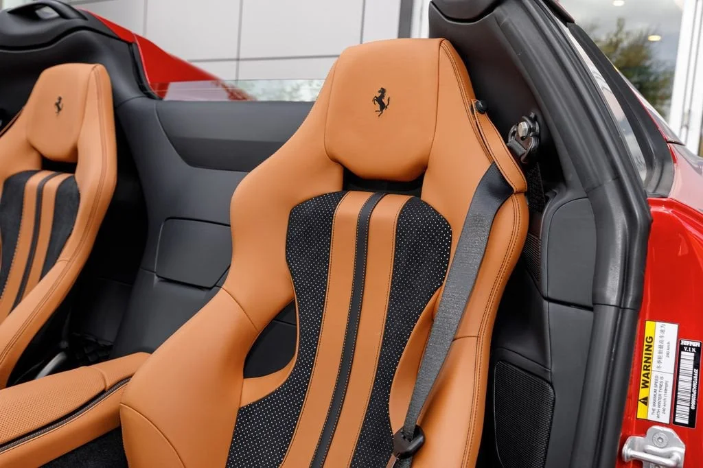 Used 2023 Rosso Berlinetta Ferrari  image 23