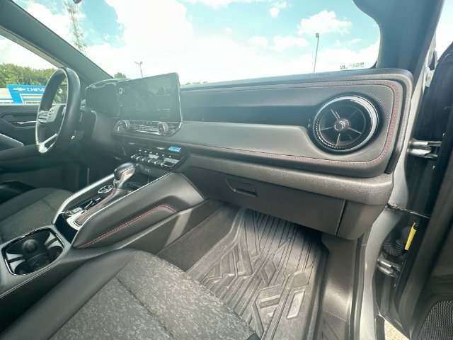 Used 2023 Sterling Gray Metallic Chevrolet Z71 image 39