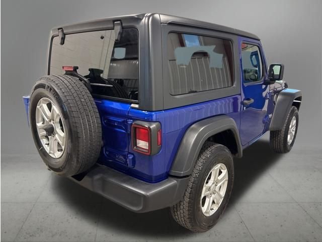 Used 2020 Ocean Blue Metallic Clearcoat Jeep Sport S image 5