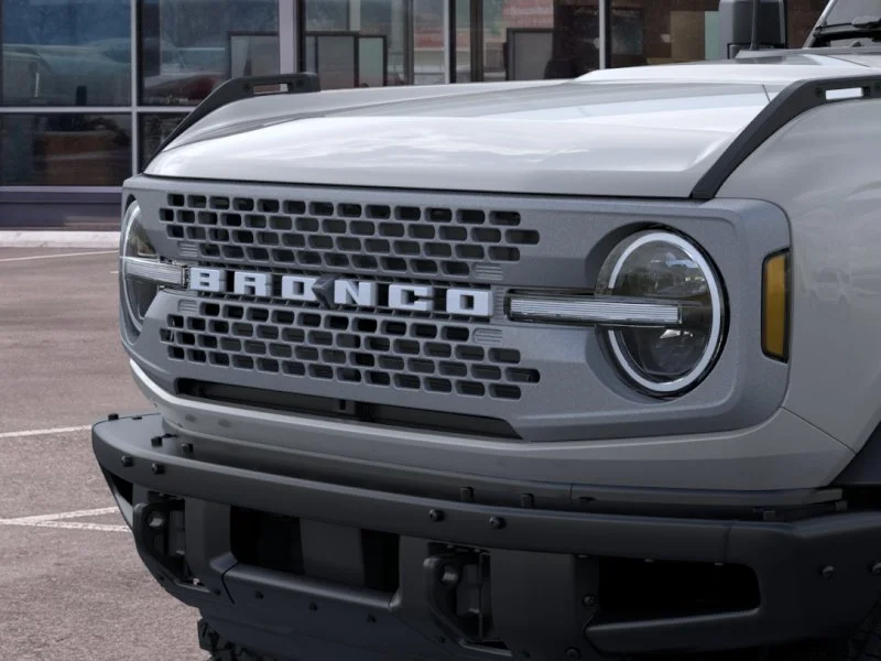 New 2026 Avalanche Gray Ford Badlands image 44