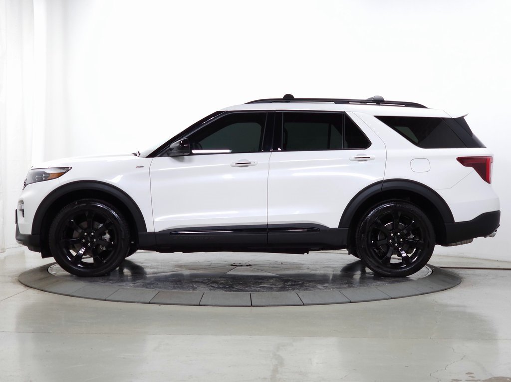2023 FORD EXPLORER - Image 1