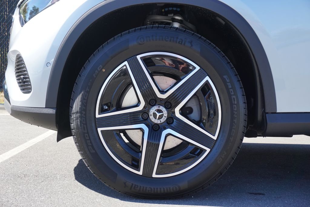 Used 2026 Cirrus Silver Metallic Mercedes-Benz GLC 300 image 19