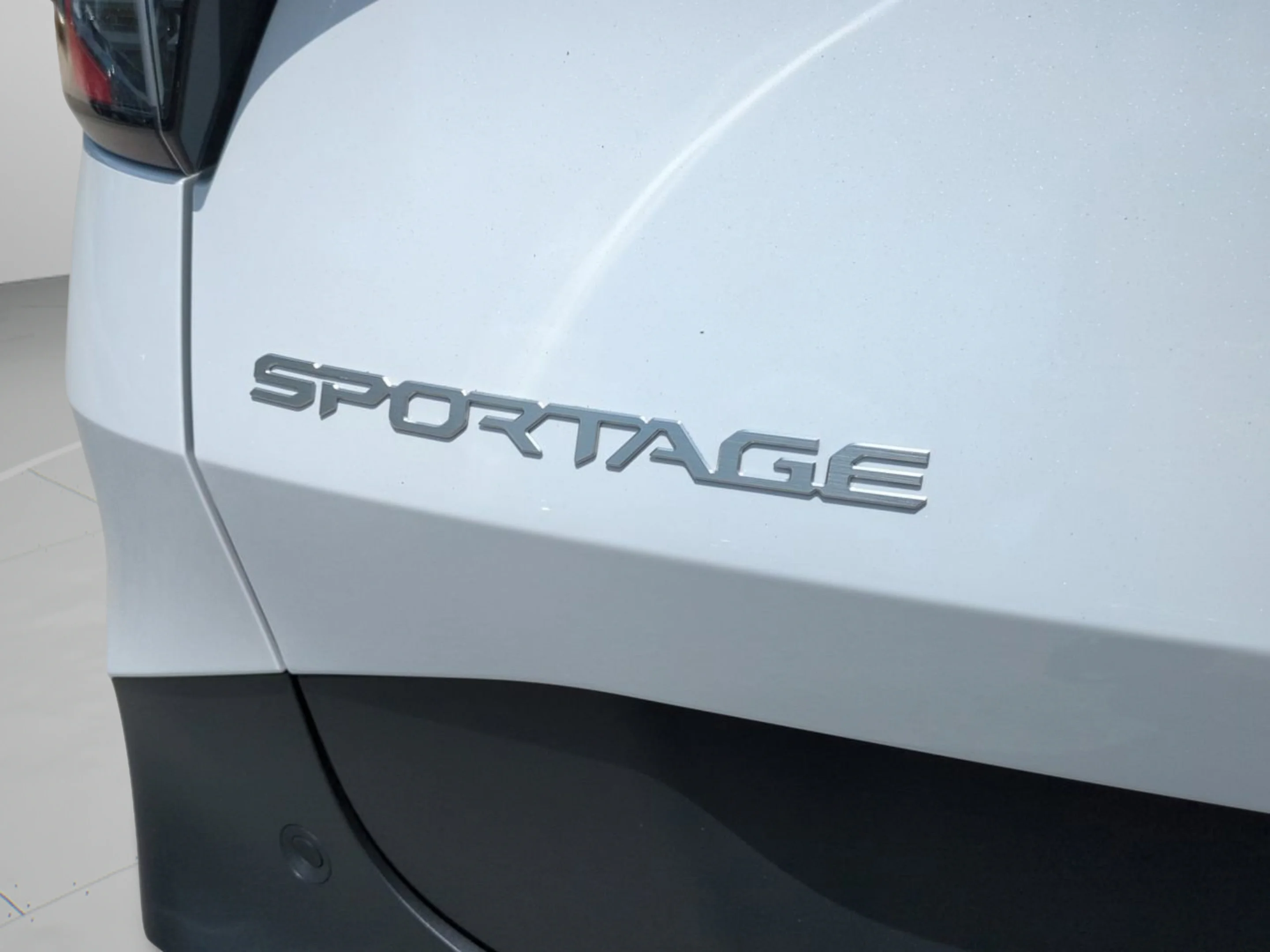 2026 Kia Sportage EX - Photo 13