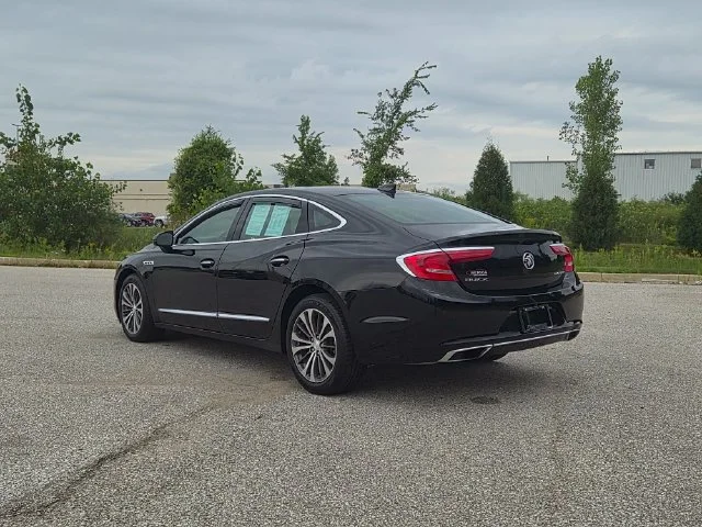 Used 2017 BLACK OYNX Buick Essence image 7
