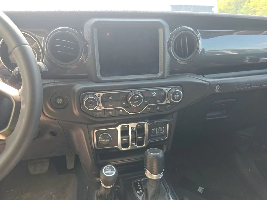 Used 2023 Black Jeep Sport image 6