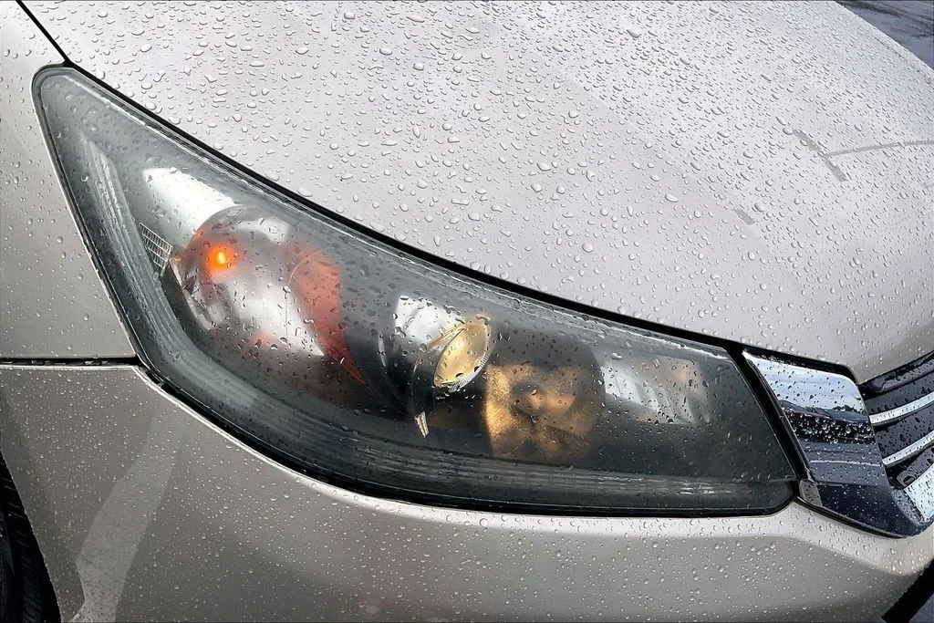 Used 2013 Beige Honda Sport image 27