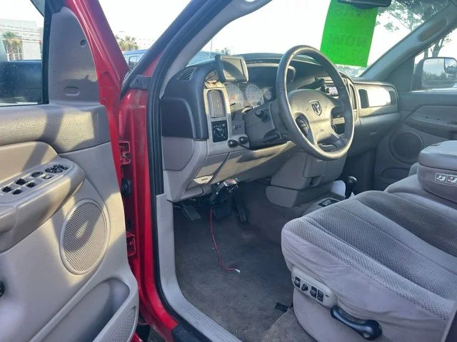Used 2003  Dodge  image 7