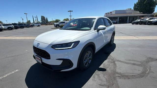 2027 Honda HR-V LX 2WD