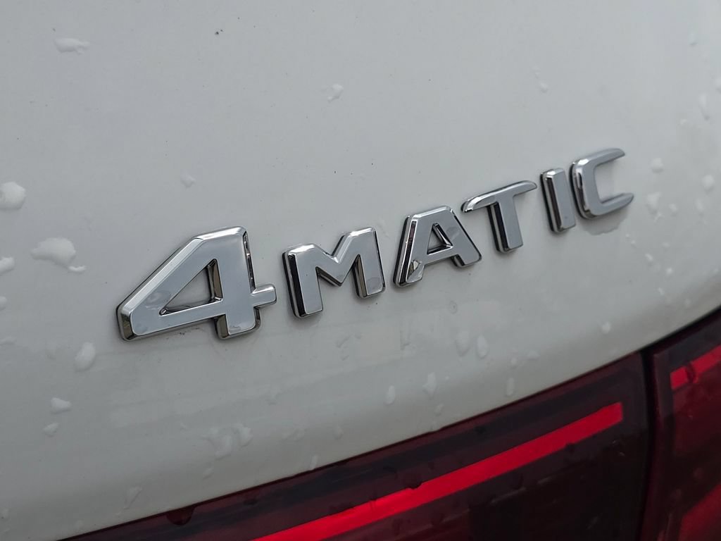 New 2026 Polar White Mercedes-Benz GLB 250 image 39