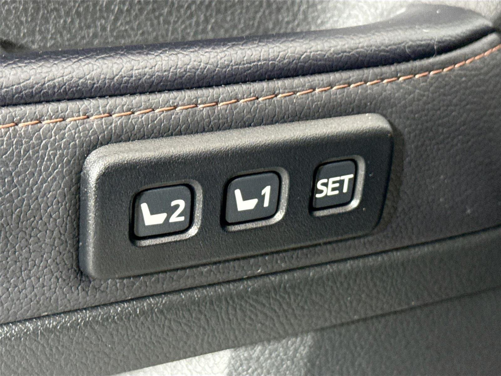 Certified Used 2023 Blizzard Pearl Toyota Limited image 32