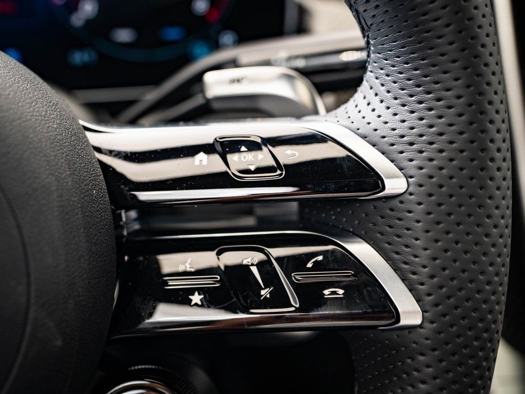 New 2026 MANUFAKTUR Alpine Grey Mercedes-Benz GLC 43 AMG® image 28