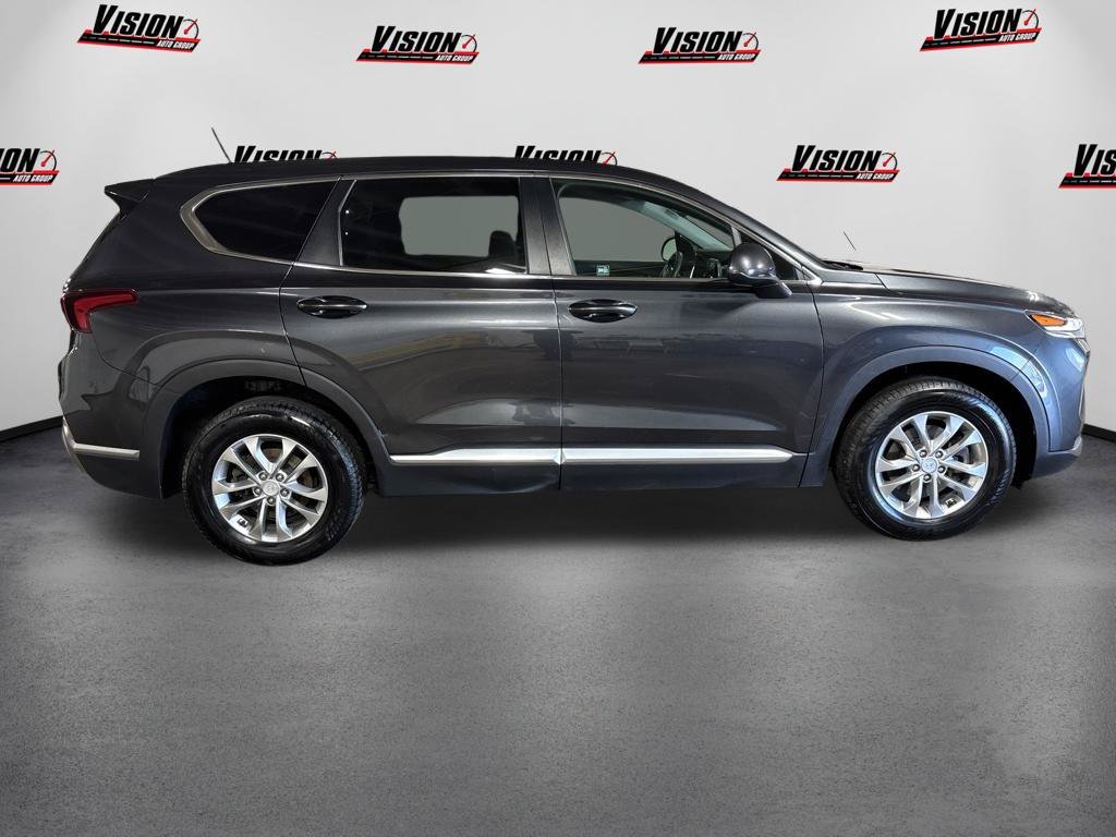 Used 2020 Gray Hyundai SE image 6