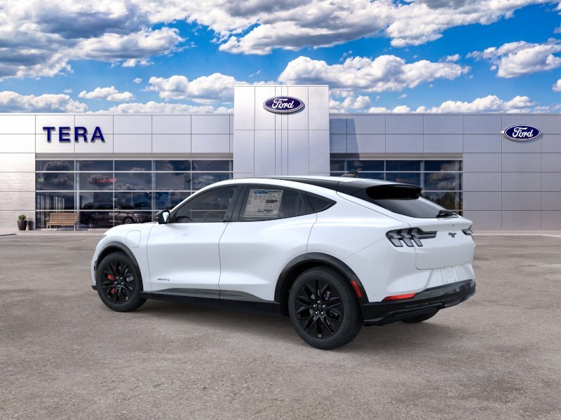 New 2025 Star White Metallic Tri-coat Ford Premium image 36