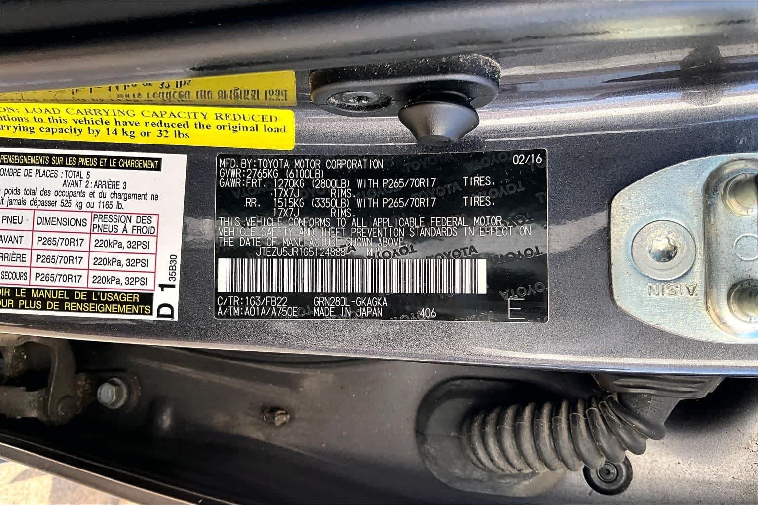 Used 2016 Magnetic Gray Metallic Toyota SR5 image 35