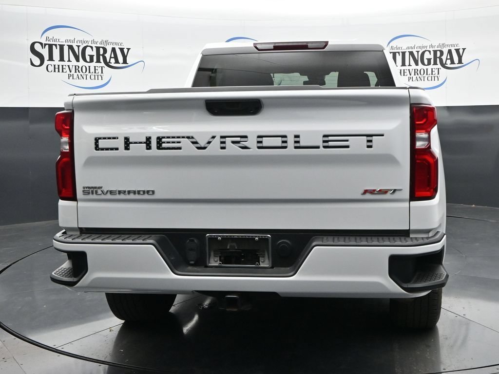 Used 2023 SUMMIT WHITE Chevrolet RST image 6