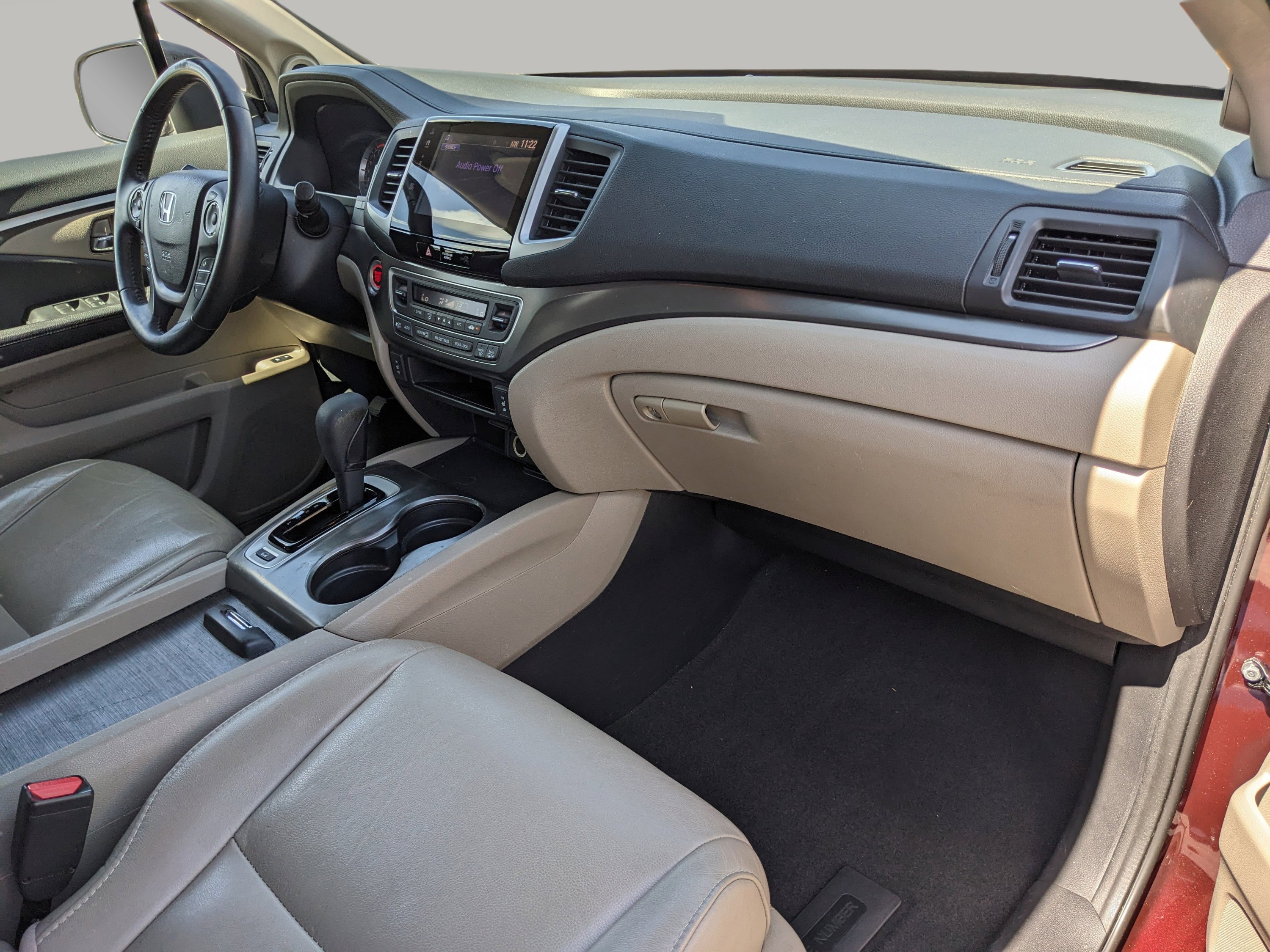 Used 2018 Deep Scarlet Pearl Honda EX-L image 11