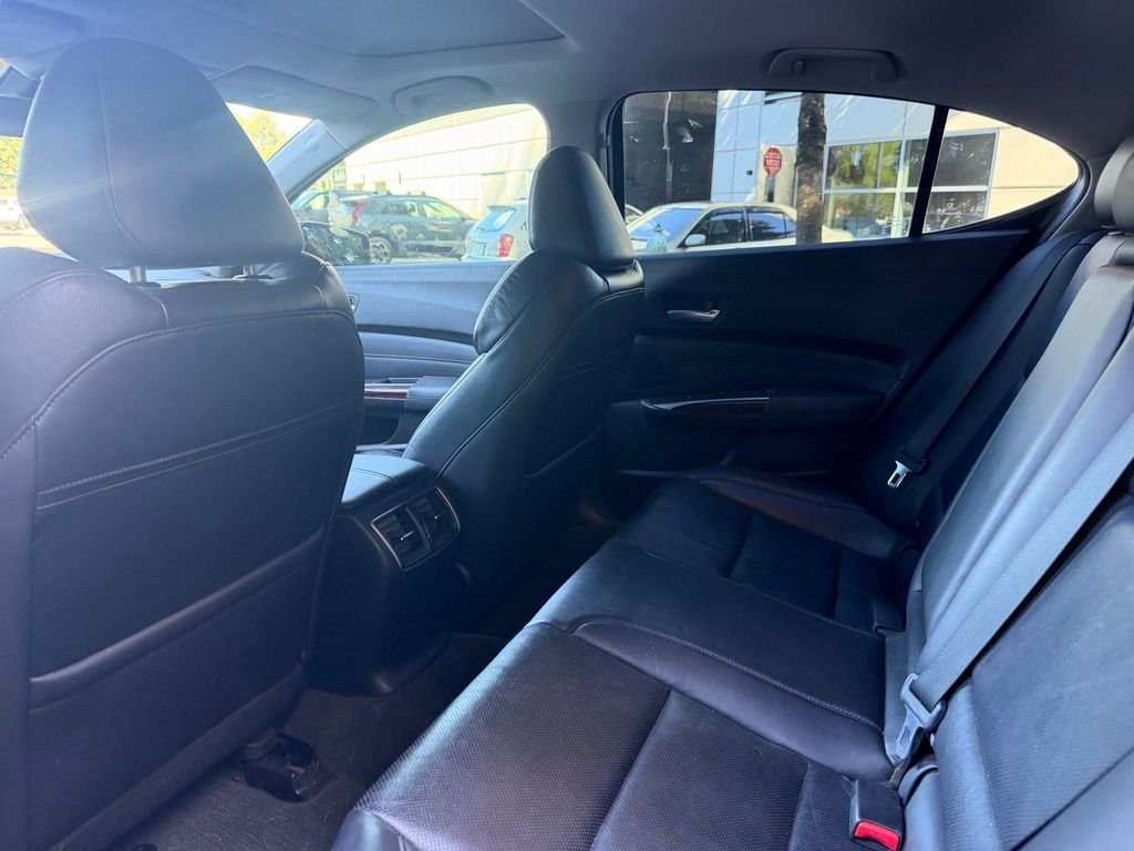Used 2015  Acura V6 Tech image 15