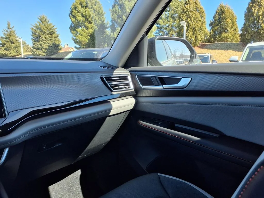 New 2026 Avocado Green Pearl Volkswagen 2.0T Peak Edition image 20