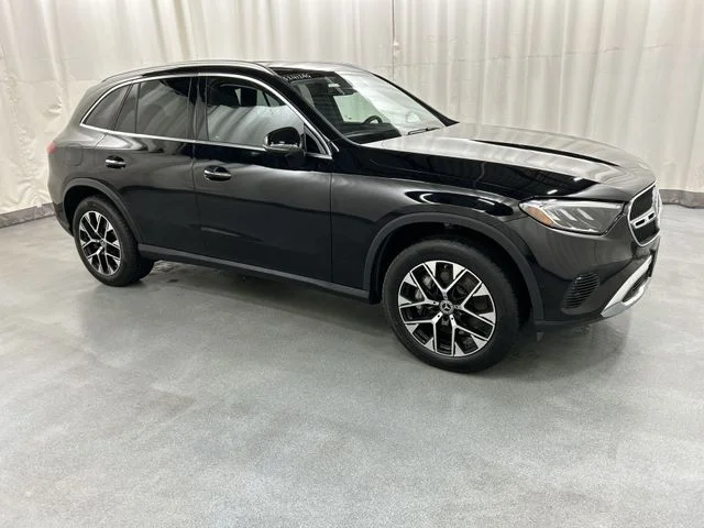 Used 2025 Black Mercedes-Benz GLC 350e image 1