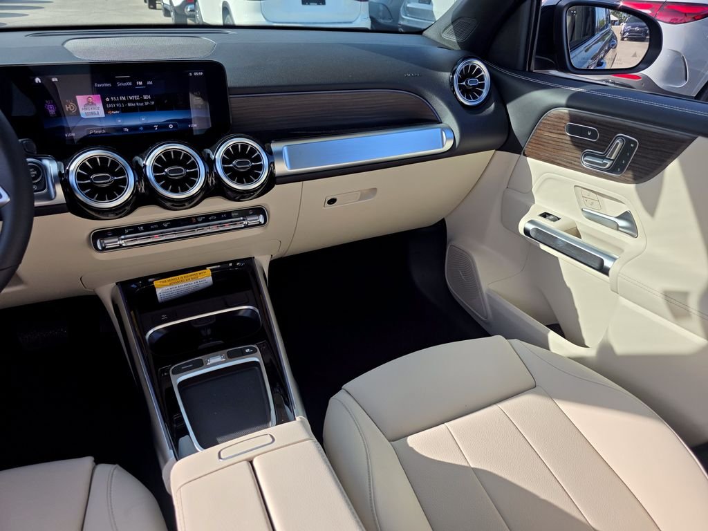 New 2026 Black Mercedes-Benz GLB 250 image 11
