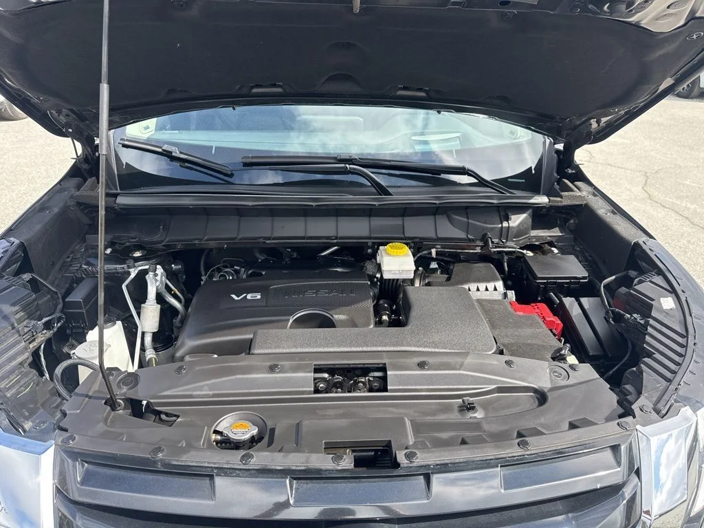 Used 2023 Black Nissan Platinum image 37