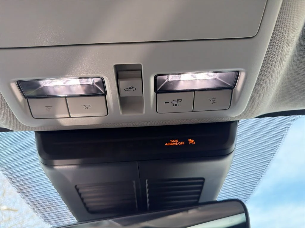 Used 2025 Beige Mazda 2.5 Turbo Premium Package image 33