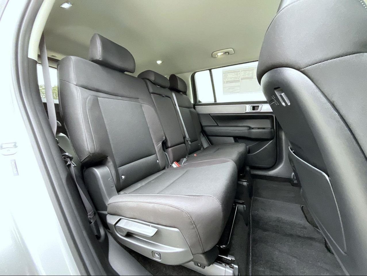 New 2026 Silver Hyundai SE image 20