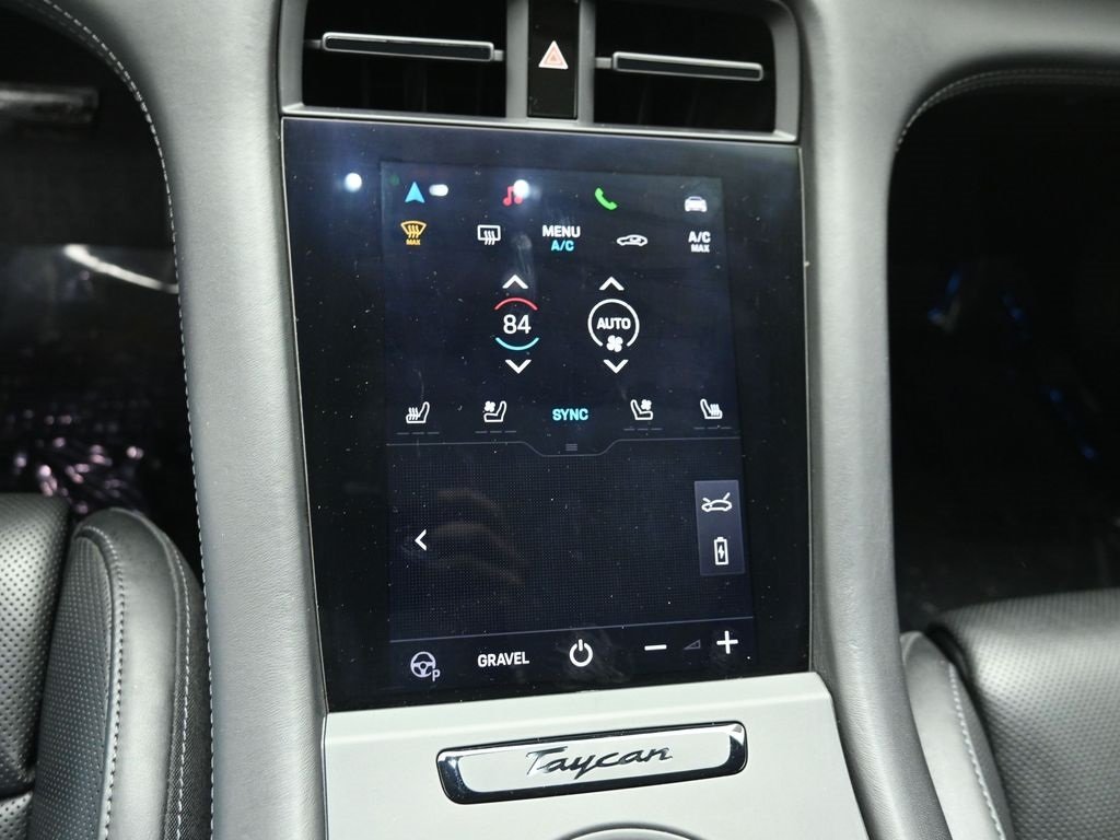 2024 PORSCHE TAYCAN - Image 17