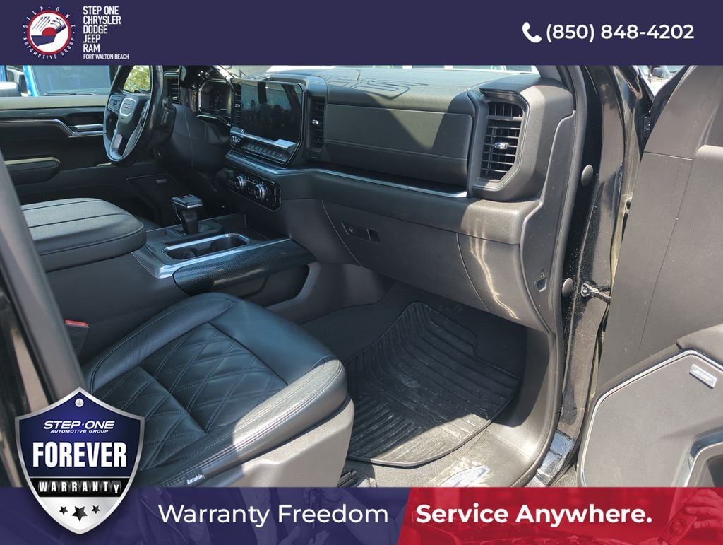 Used 2023 Black GMC Elevation image 33
