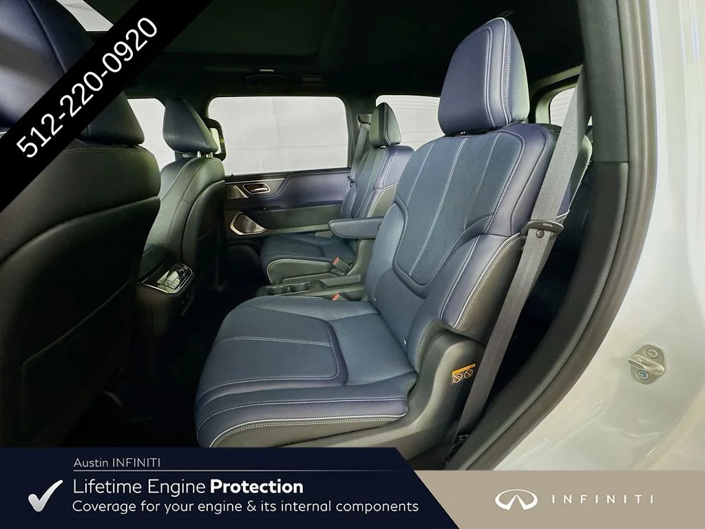 New 2027 White INFINITI SPORT image 32