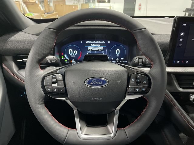 New 2026 Star White Metallic Tri-Coat Ford ST-Line image 15
