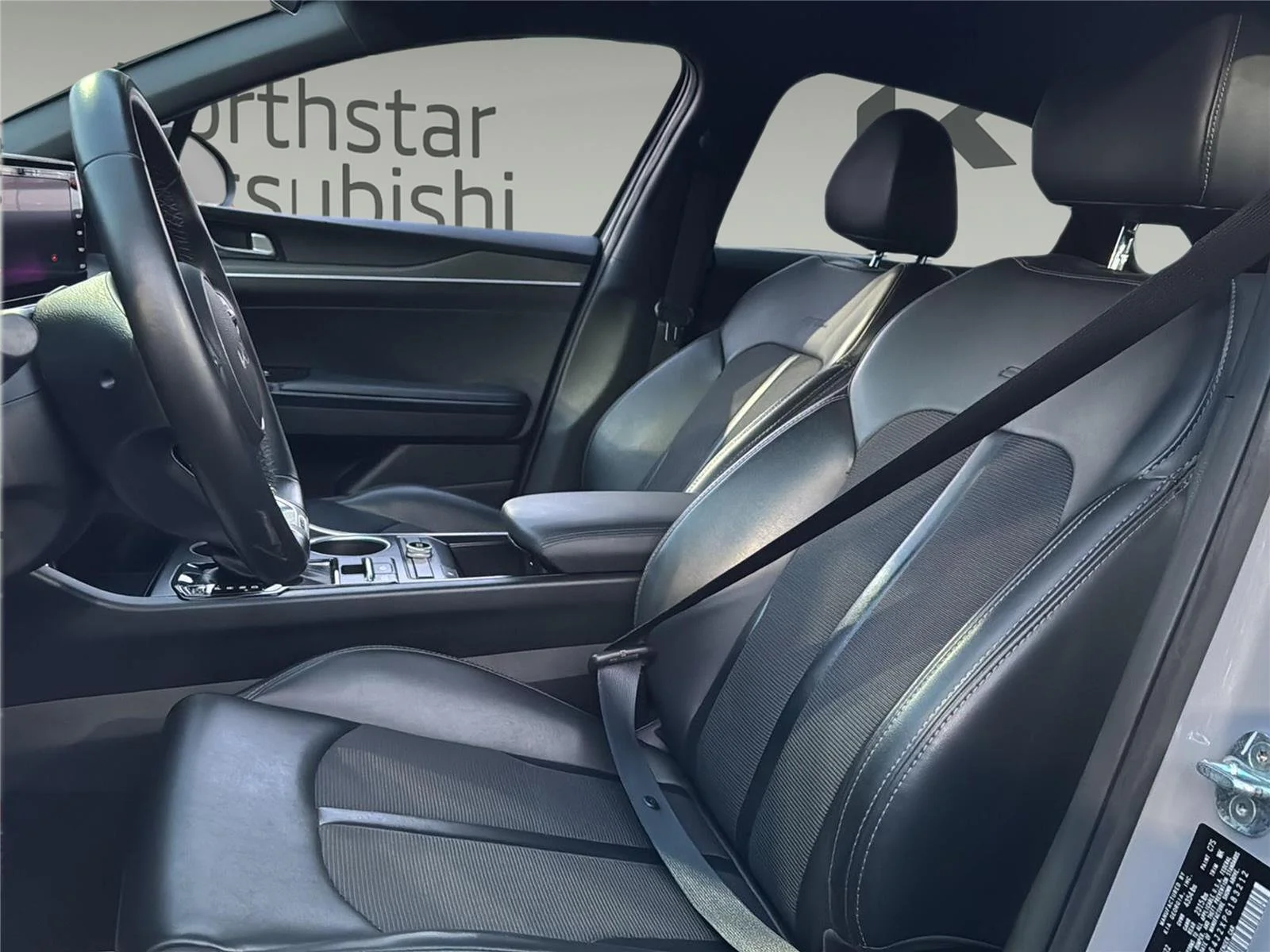 Used 2023 Wolf Gray Kia GT-Line image 18