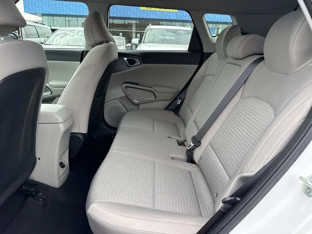 Used 2022 White Kia EX image 15